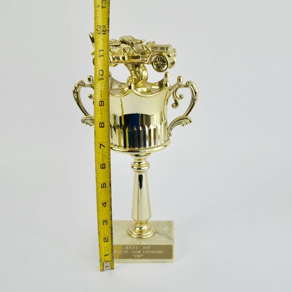 Vintage Car Trophy Metal Topper 1982 Best of Show "2nd" - Picture 12 of 12